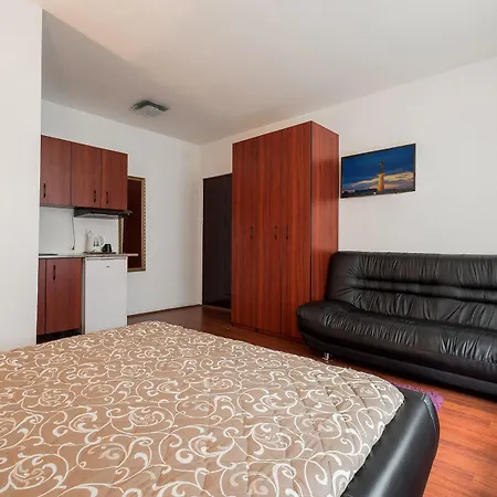 Downtown Bane 3*