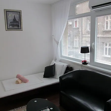 Downtown Bane Aparthotel 3*