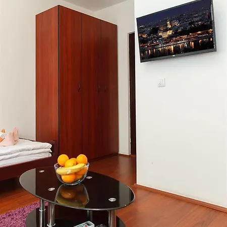 Aparthotel Downtown Bane 3*