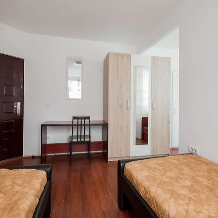 Downtown Bane Aparthotel